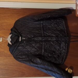 Elegant Black Quilted Women's Puffer Jacket